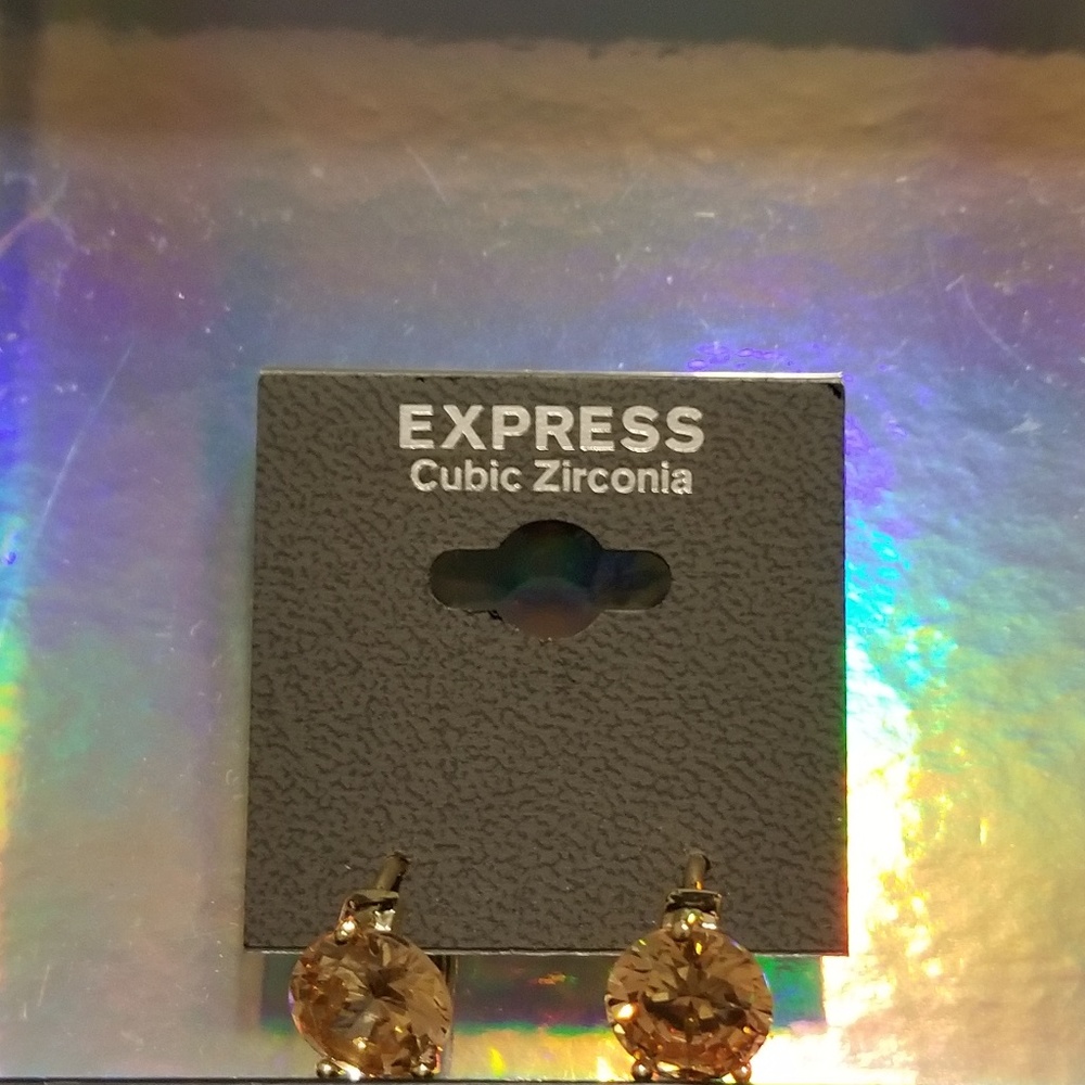 ☆ 2 for $30 ☆ 🦄🍍💛 Halo Drop Earrings - Picture 2 of 4